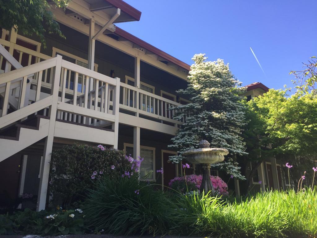 The Jack London Lodge グレン・エレン エクステリア 写真