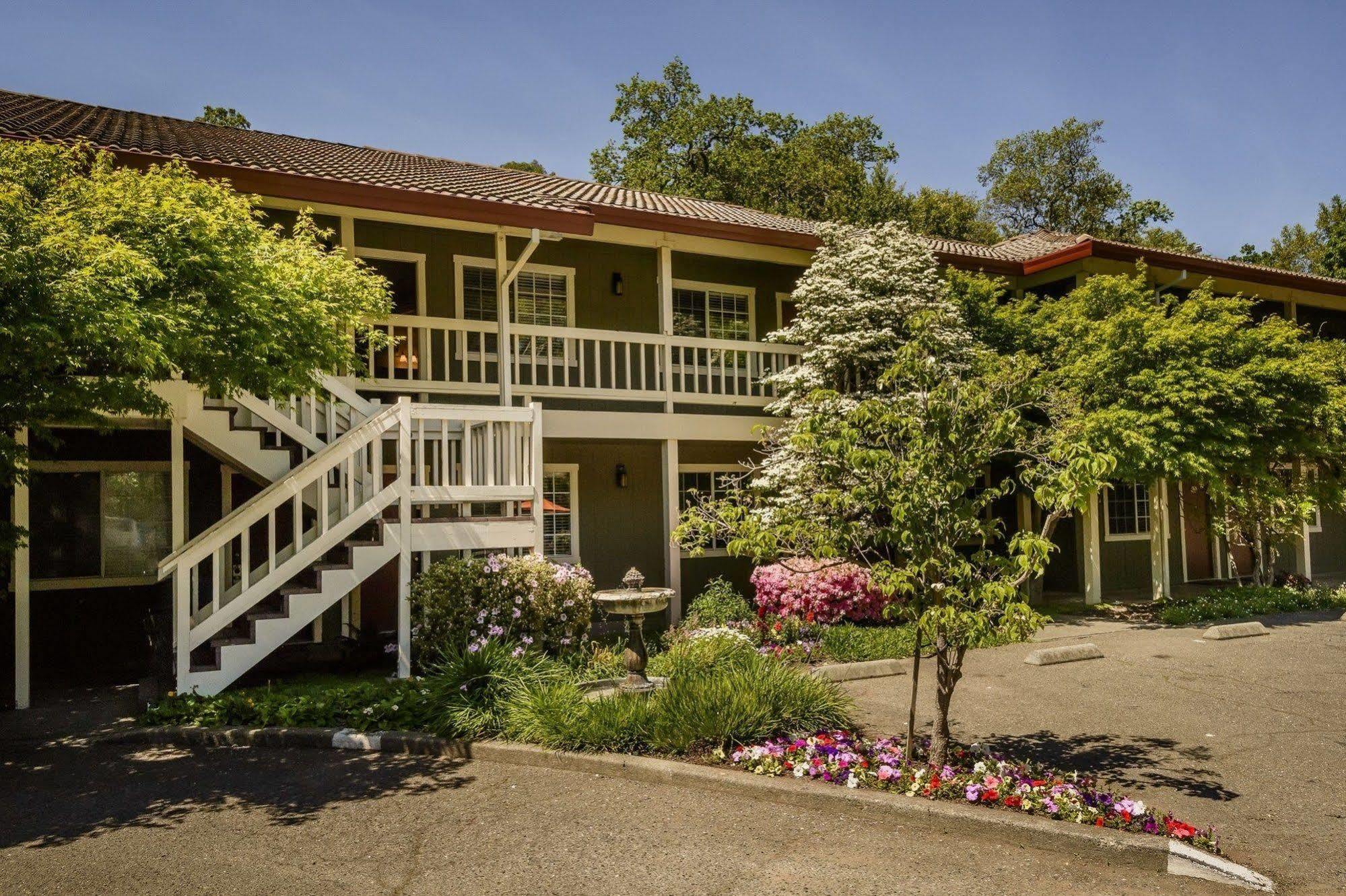 The Jack London Lodge グレン・エレン エクステリア 写真