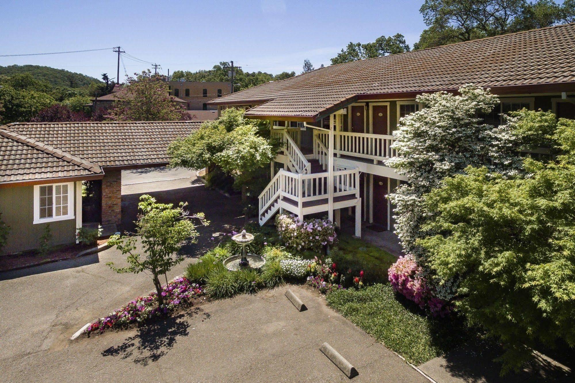 The Jack London Lodge グレン・エレン エクステリア 写真